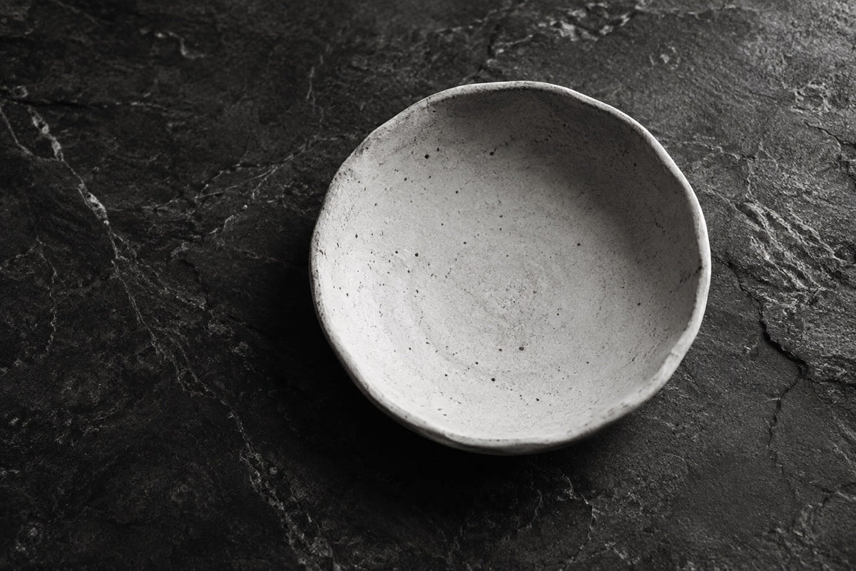 Baking Soda vs Magnesium Deodorant: An Honest Breakdown